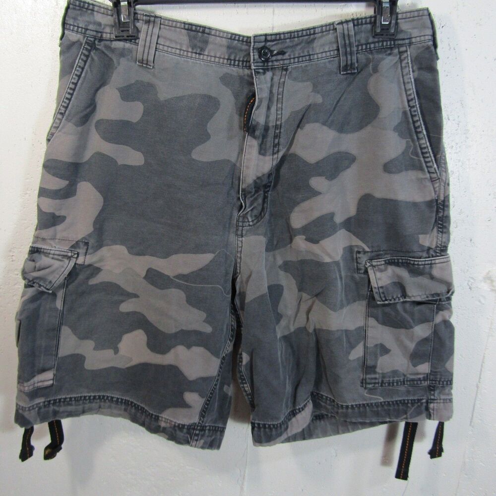 Urban Up Men's Size 38 Camouflage Cargo Shorts 100% Cotton Gray 10" Inseam Y2K